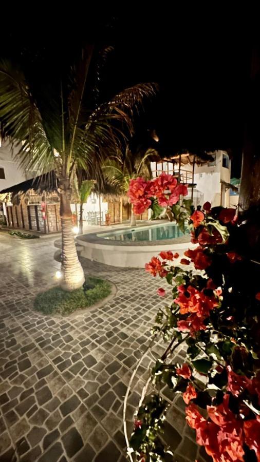 Hotel Puerto Antiguo Los Órganos Exterior foto