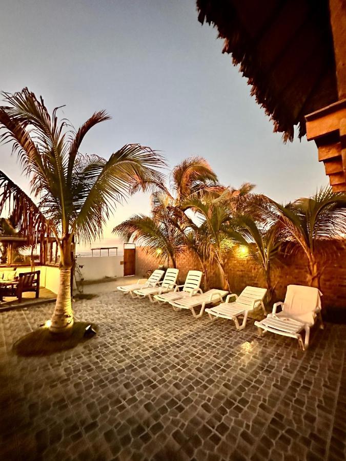 Hotel Puerto Antiguo Los Órganos Exterior foto