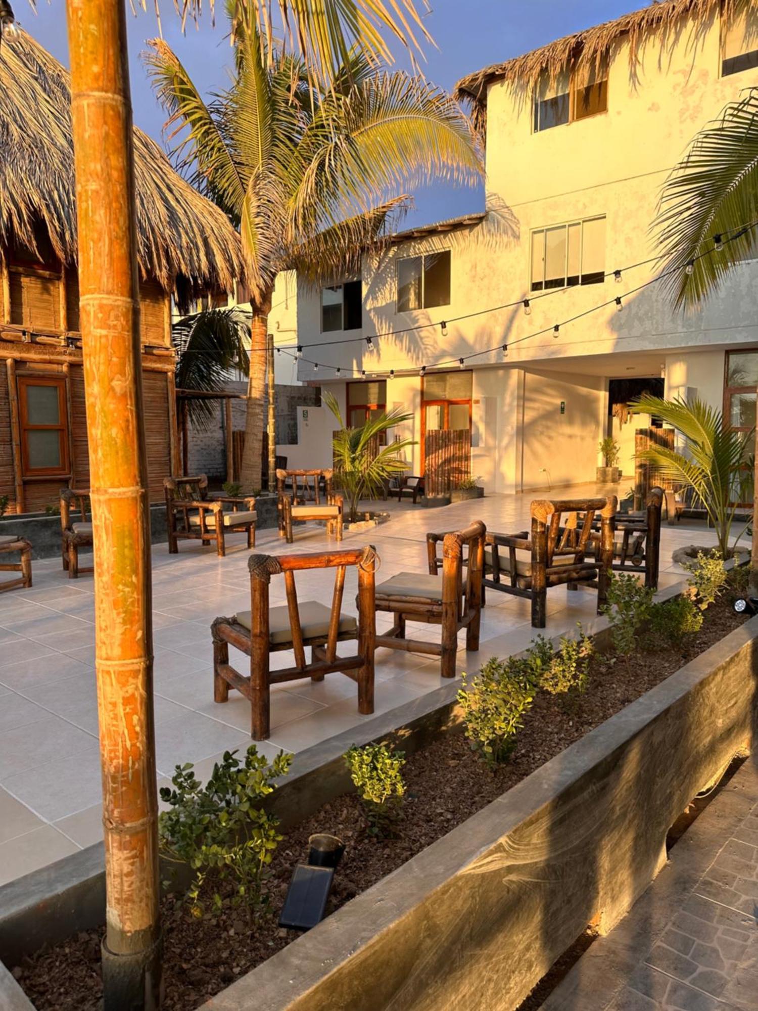 Hotel Puerto Antiguo Los Órganos Exterior foto